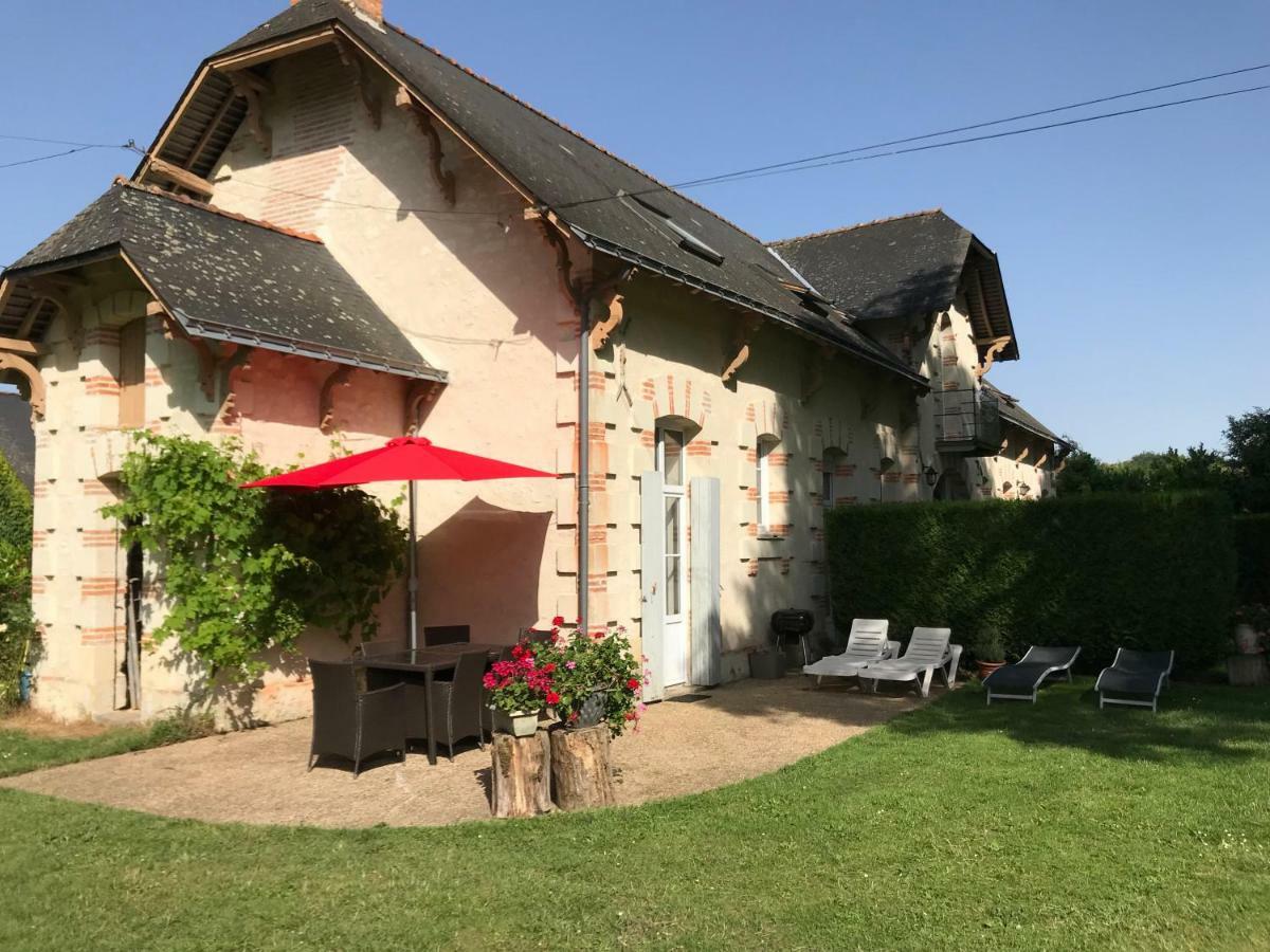 Couette-café Chateau Vary 3*