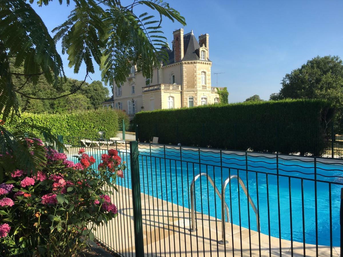 Chateau Vary Bed and breakfast Jarzé